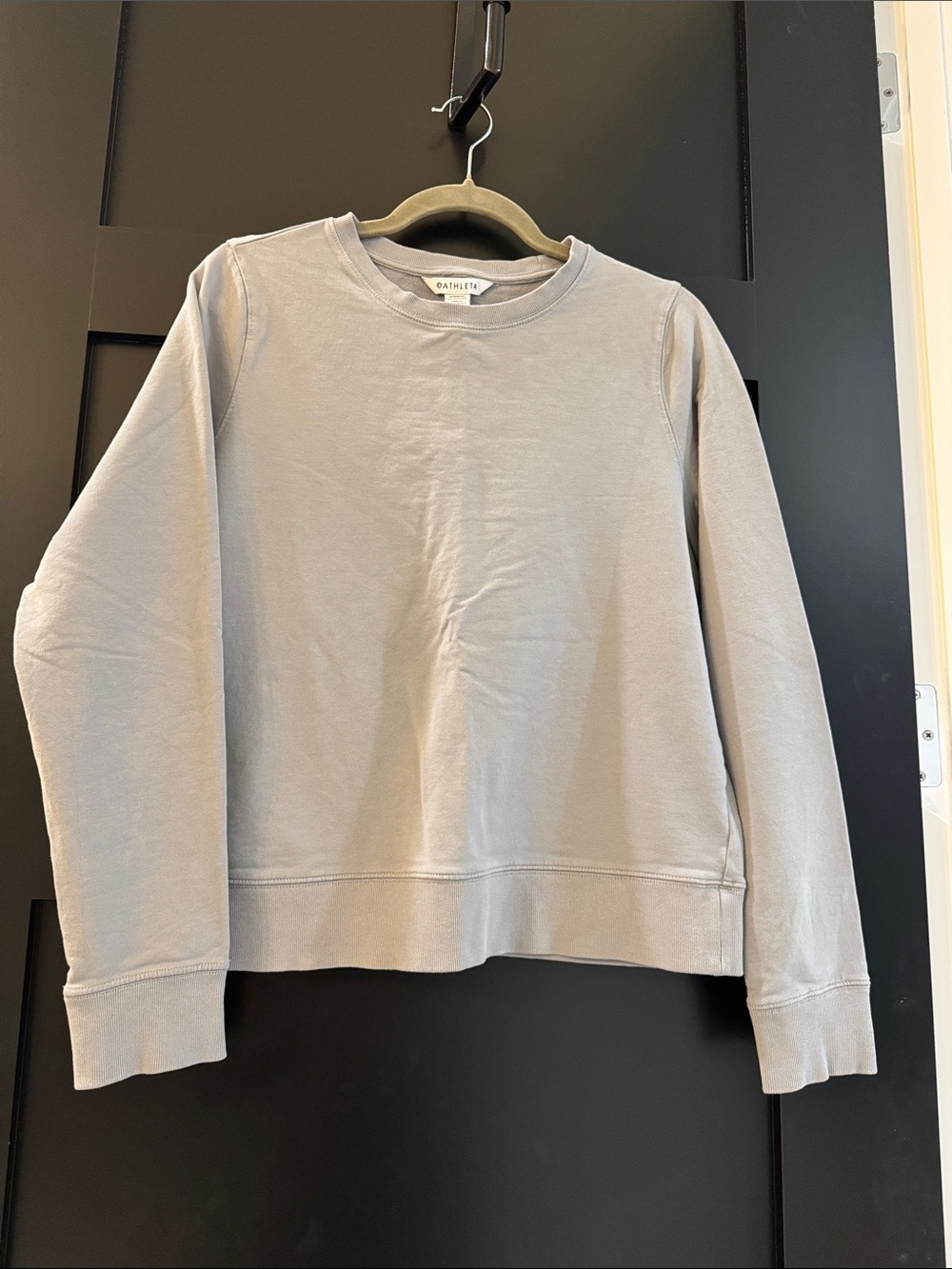 Athleta Pale Gray Pullover Sweatshirt